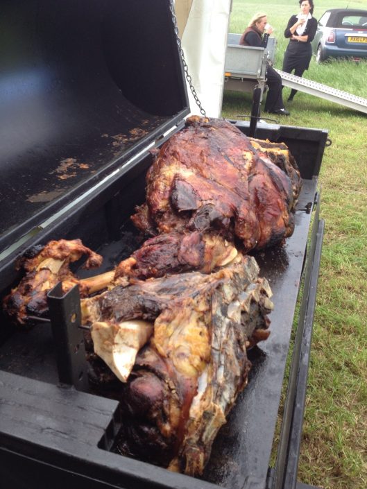 HOG ROAST – 9