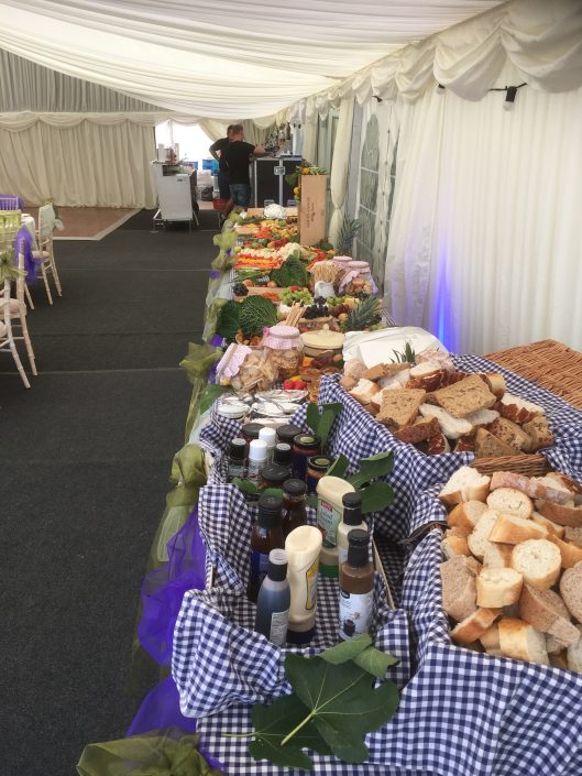 HOG ROAST 4 – 1